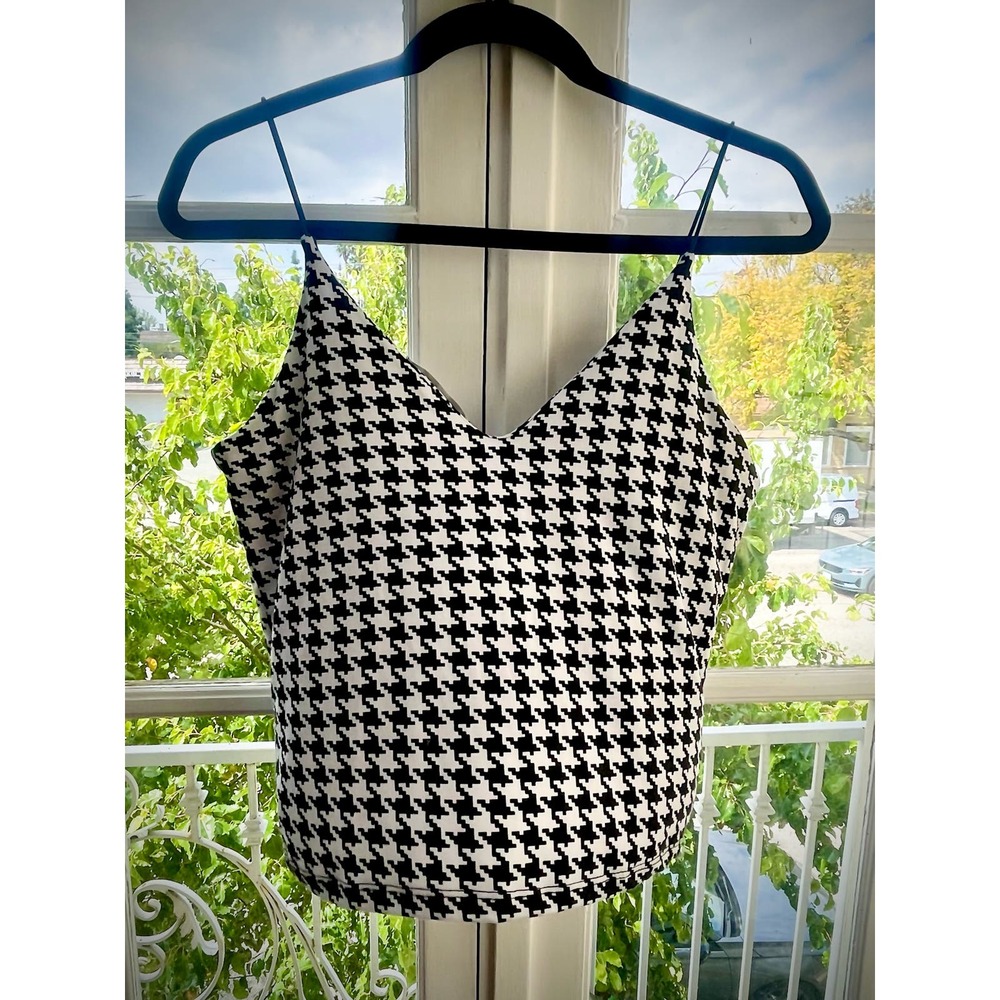 Spaghetti strap crop top